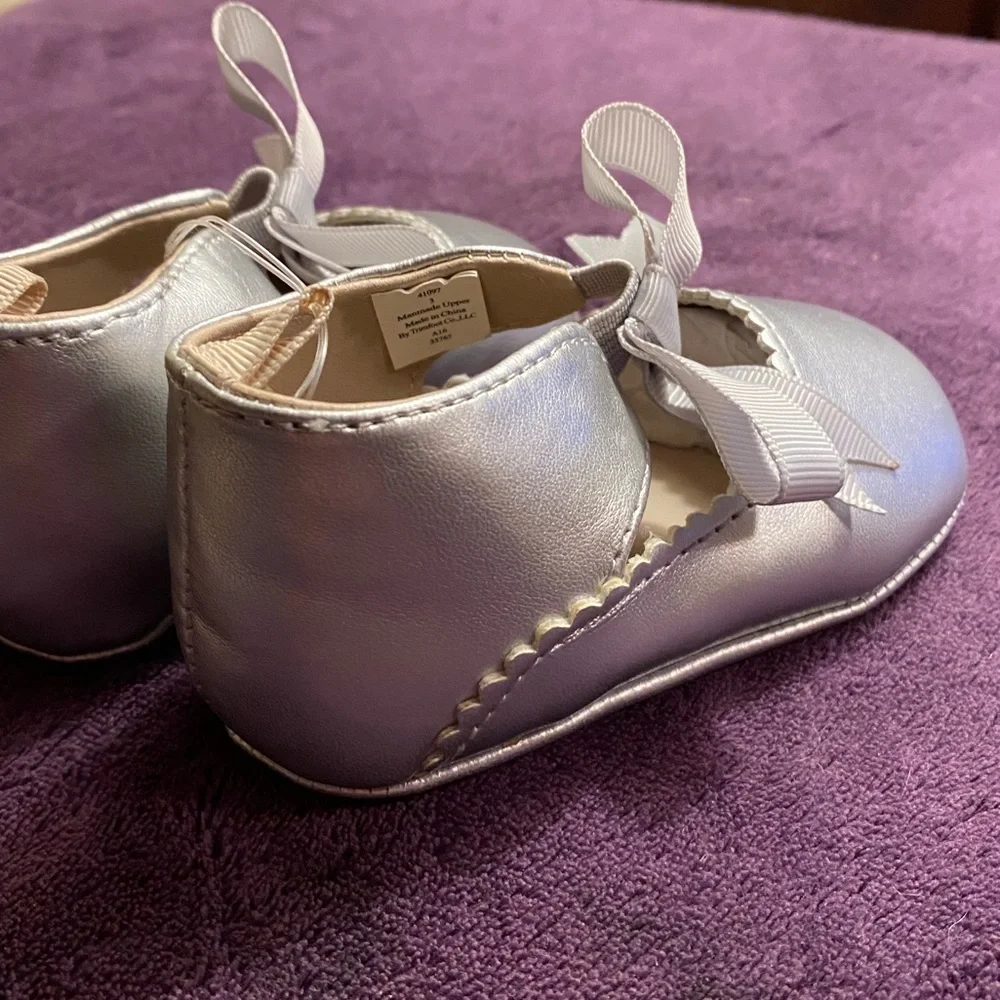 Silver Bow Baby Shoes | Infant Girl Dress Shoes | Size 2